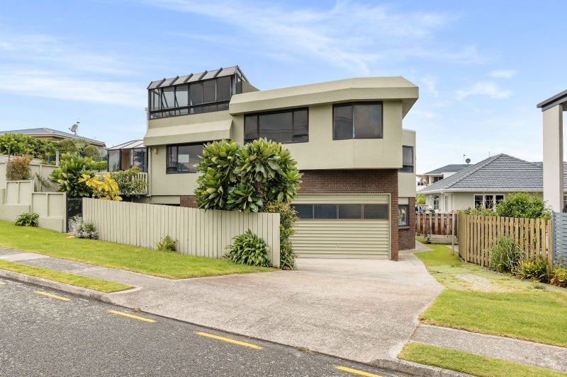 34 Clyde Street, Mount Maunganui, Mount Maunganui - Carousel 2