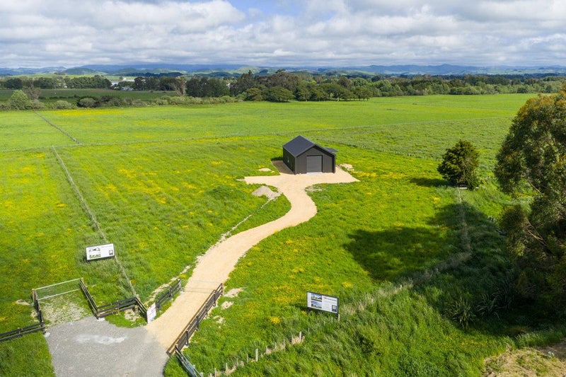 20 Nero Lane, Woodville, Tararua, Manawatu / Whanganui - Carousel 1