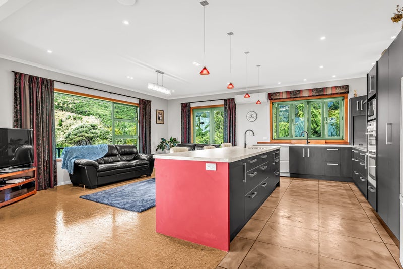 6 Todd Bush Road, Todds Valley, Nelson - Carousel 2