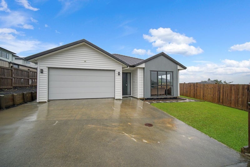7 Tautoru Avenue, Orewa, Orewa - Carousel 1
