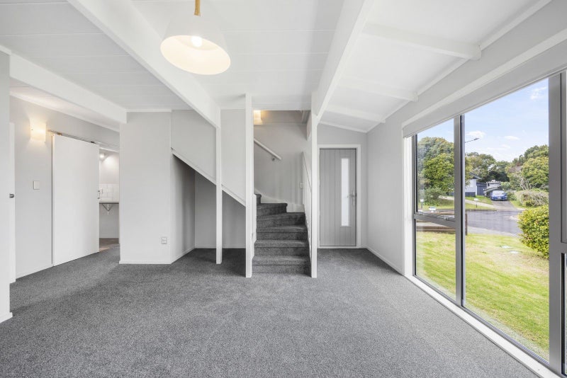 7 Litchfield Place, Clarks Beach, Clarks Beach - Carousel 2
