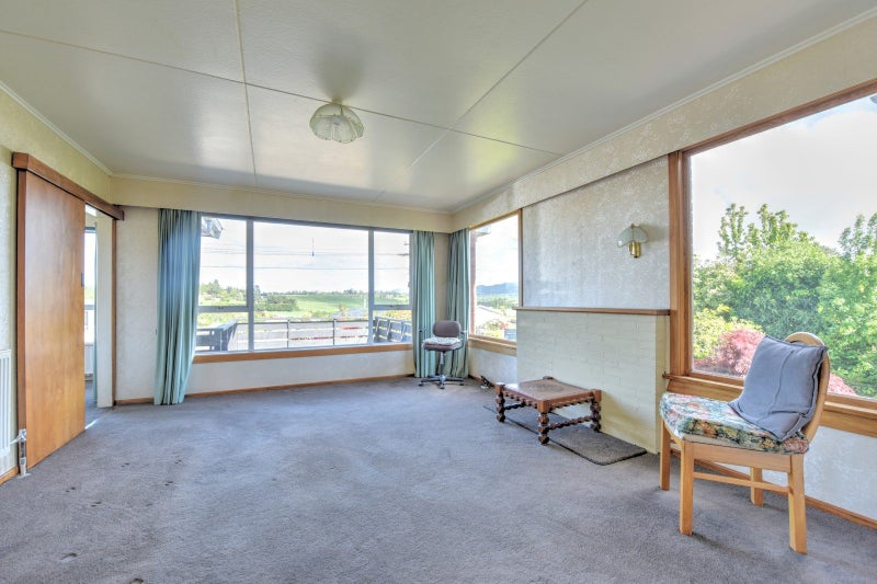 10 Tainui Street, Gore, Gore - Carousel 2