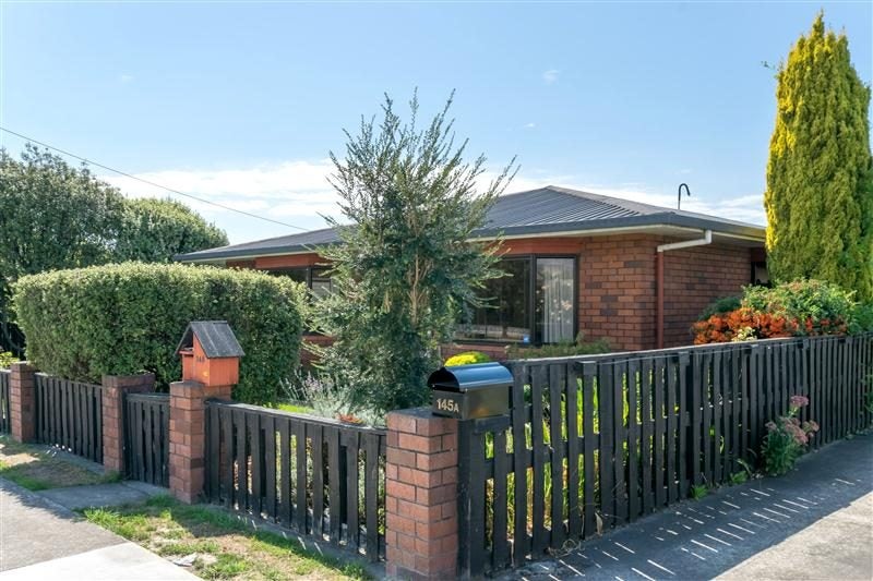 145 Redwood Street, Redwoodtown, Blenheim - Carousel 16