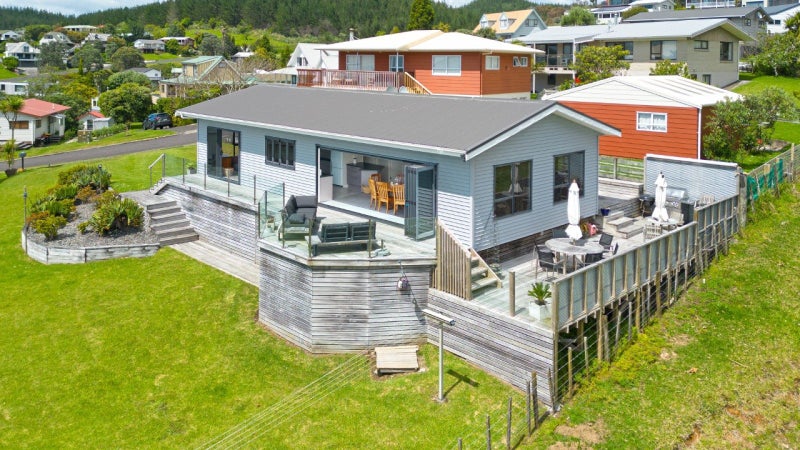 108 Tuna Place, Onemana, Whangamatā - Carousel 1