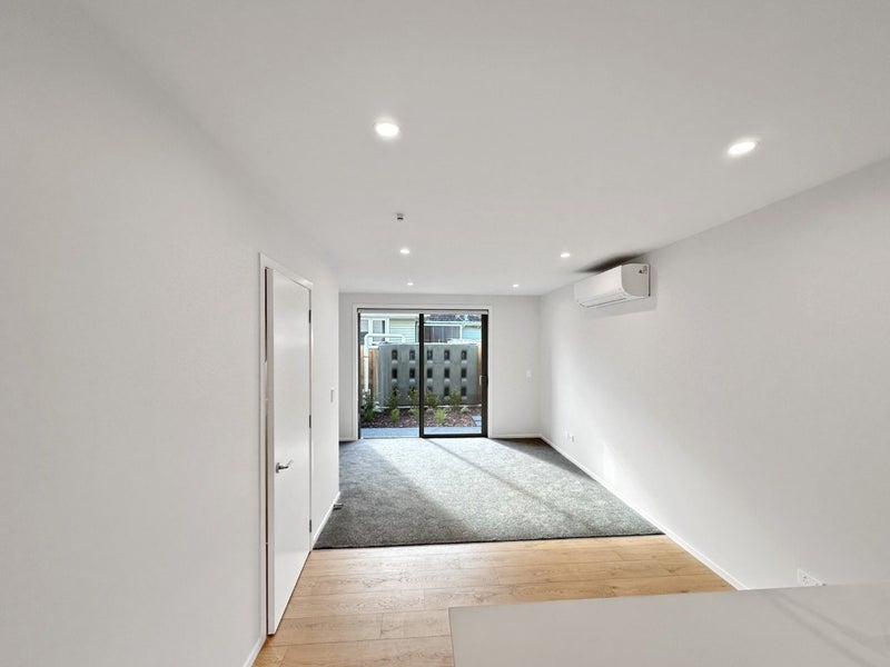 4/16 Sladden Street, Naenae, Lower Hutt - Carousel 2