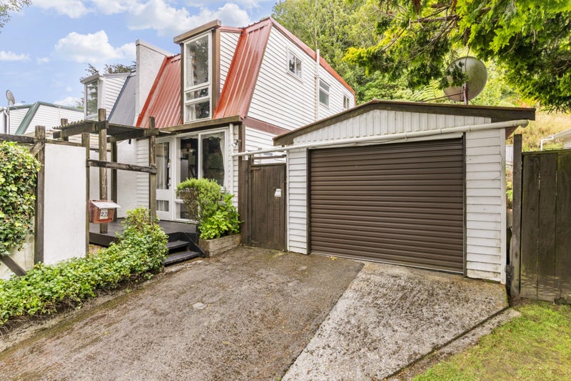 22B Ranelagh Street, Karori, Wellington - Carousel 1