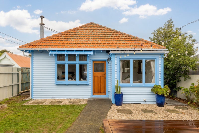 111 Beresford Street, New Brighton, Christchurch - Carousel 1