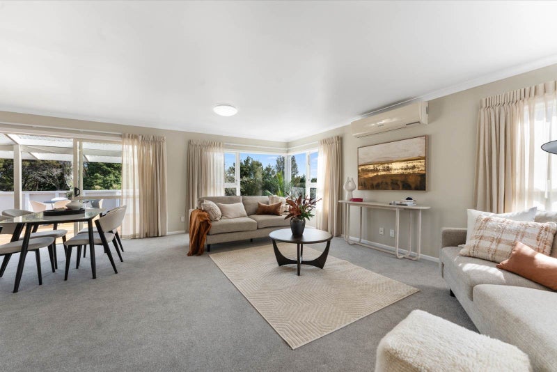 36 Valley View Road, Glenfield, Auckland - Carousel 2