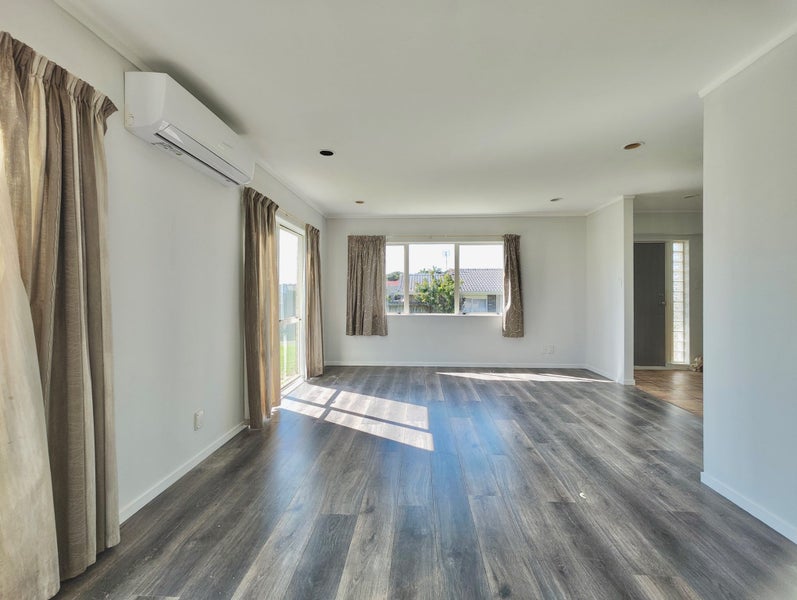 2/66 Clydesdale Avenue, Somerville, Manukau - Carousel 2