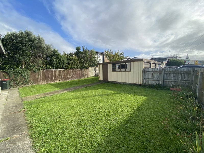 23 Meadows Avenue, Waiwhetu, Lower Hutt - Carousel 10