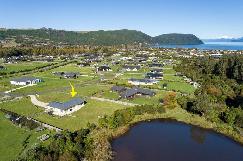 6 Kanuka Grove, Taupo - Carousel 2