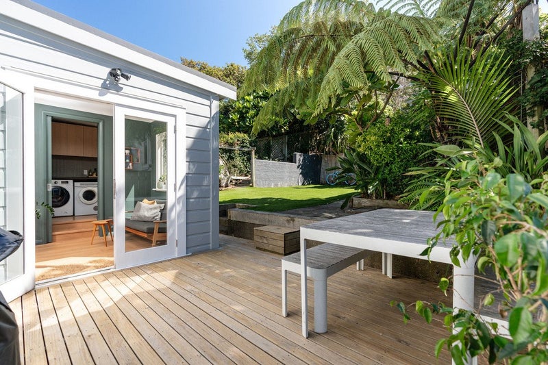 166 Owen Street, Newtown, Wellington - Carousel 1