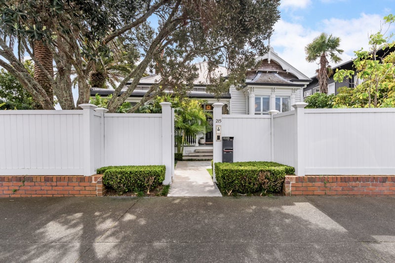 215 Jervois Road, Herne Bay, Auckland - Carousel 14