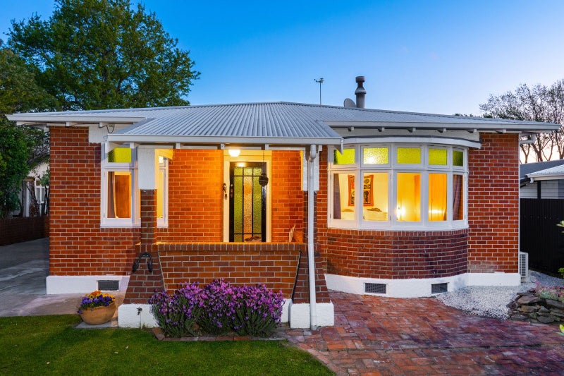 12 Dillons Point Road, Islington, Blenheim - Carousel 1