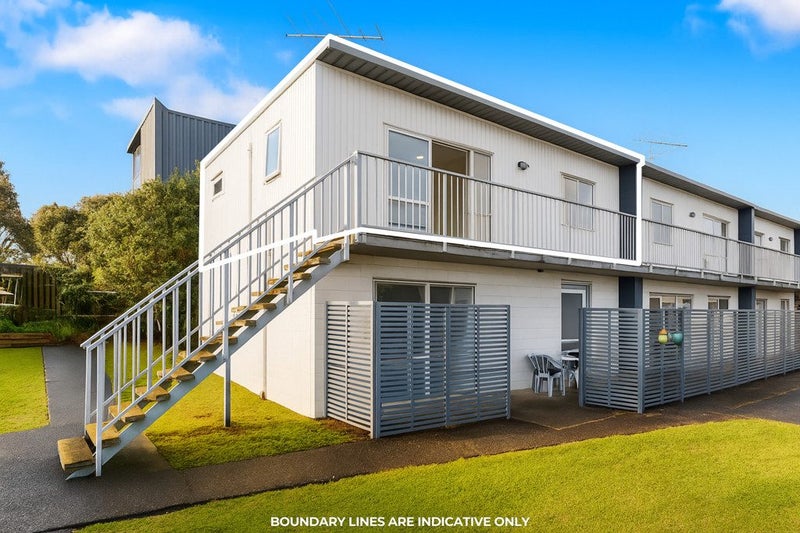10/41 Anzac Road, Browns Bay, Auckland - Carousel 2