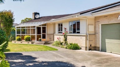 13A Bowling Road, Greenmeadows, Napier - Carousel 1