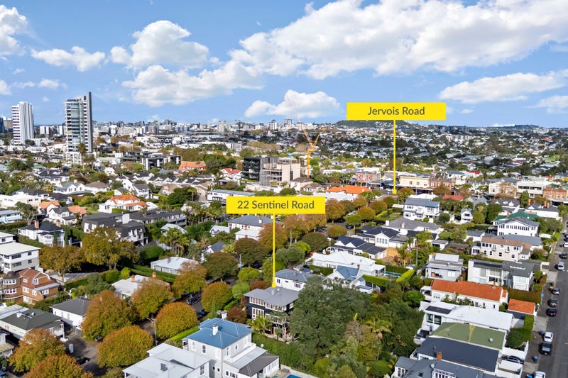 22 Sentinel Road, Herne Bay, Auckland - Carousel 28