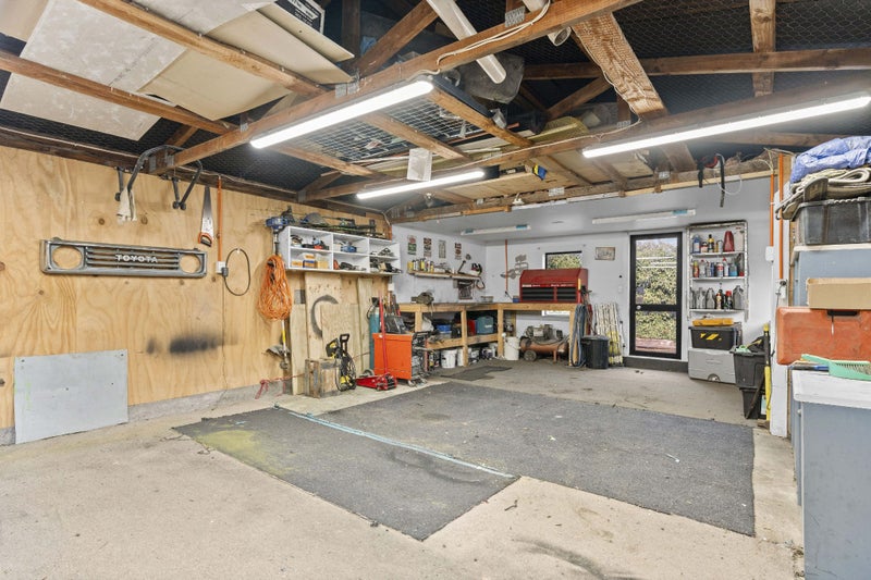 35 Grey Street, Martinborough - Carousel 20