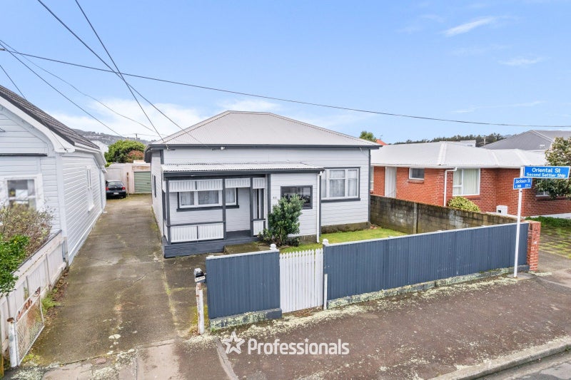 371 Jackson Street, Petone, Lower Hutt - Carousel 1
