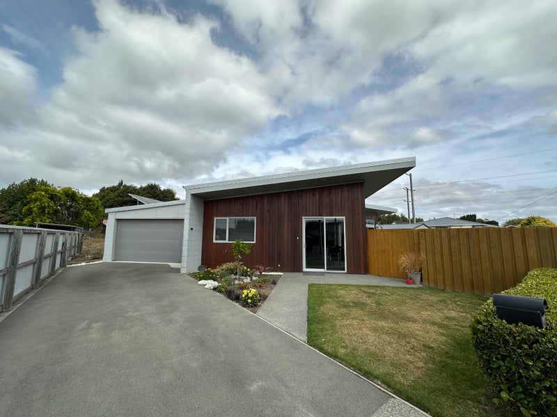 68 Princes Street, Temuka - Carousel 19