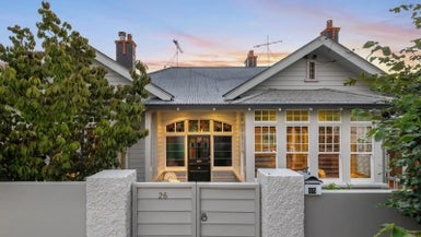 25 Birdwood Crescent, Parnell, Auckland - Carousel 1