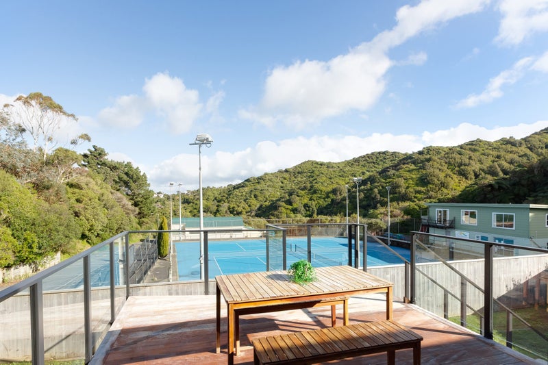 11A Barberry Grove, Maungaraki, Lower Hutt - Carousel 21