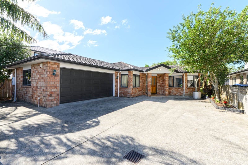 26A Busby Street, Blockhouse Bay, Auckland - Carousel 1