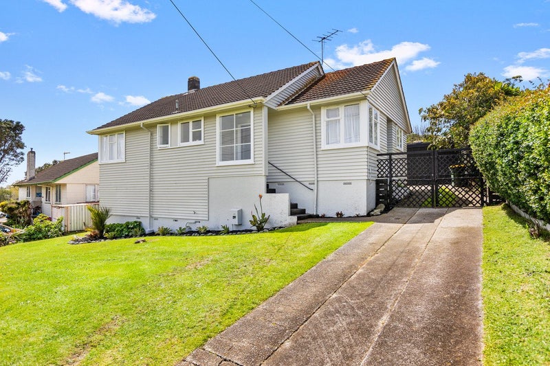 94 Cook Street, Marfell, New Plymouth - Carousel 1