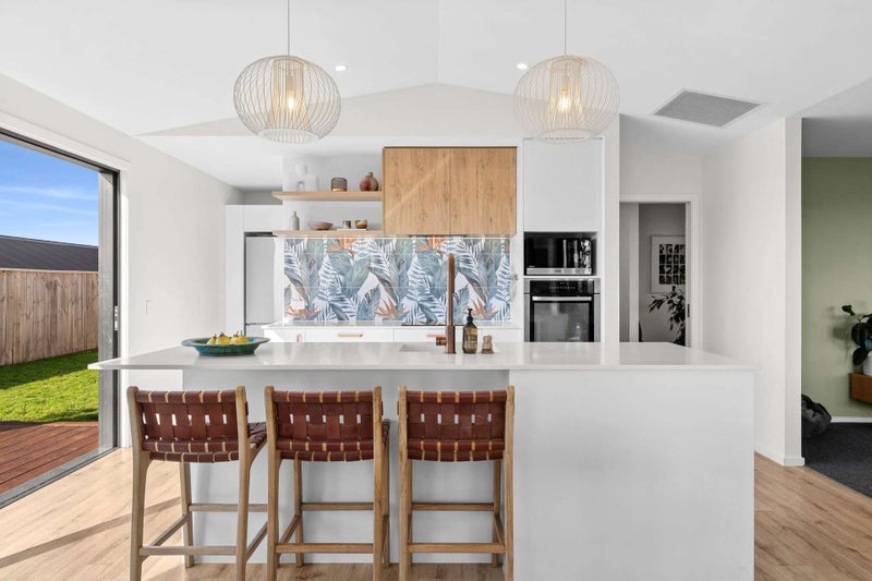 25 Coppermine Crescent, Brightwater, Brightwater - Carousel 2