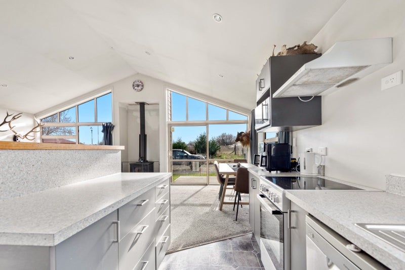 13A Oxford Street, East Gore, Gore - Carousel 2