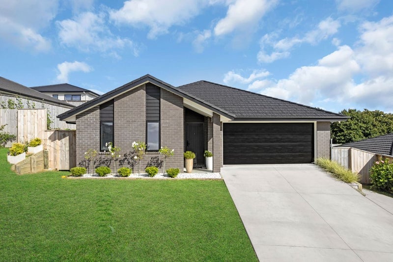 63 Leathem Crescent, Pokeno - Carousel 1