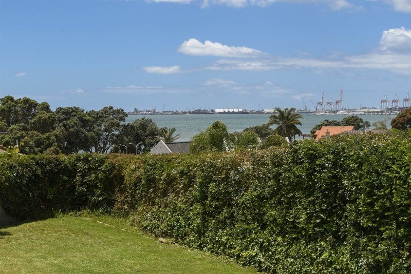 552 Otumoetai Road, Matua, Tauranga - Carousel 2