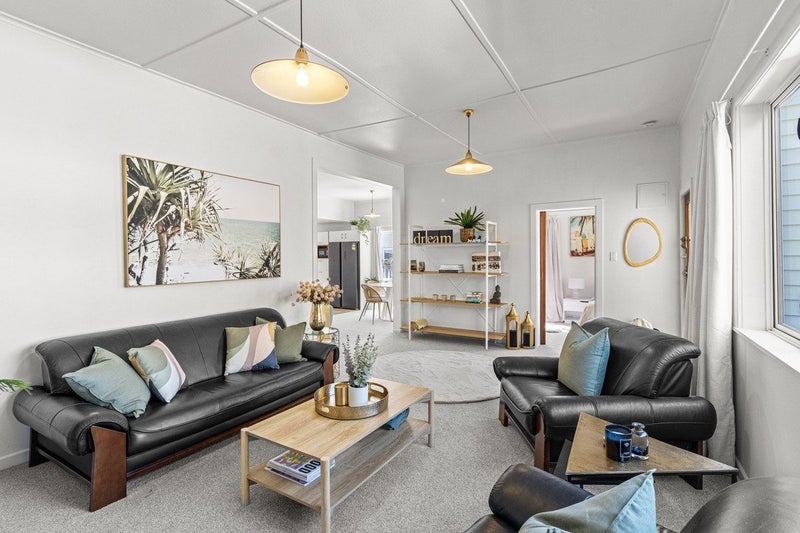 42 Gaine Street, City Centre, New Plymouth, Taranaki - Carousel 2