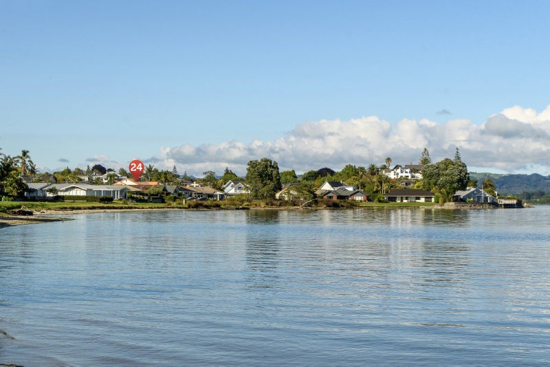 24 Kiriwai Place, Matua, Tauranga - Carousel 28