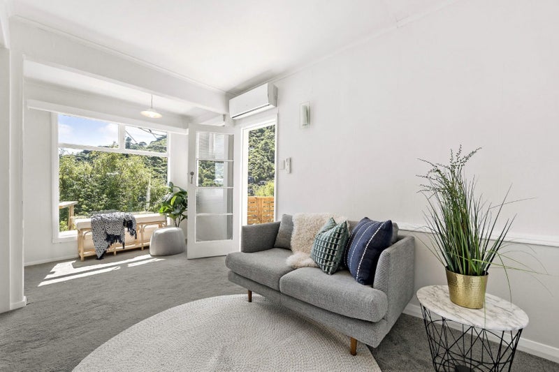 Property Valuation for 6 Matai Terrace, Eastbourne, Lower Hutt Trade