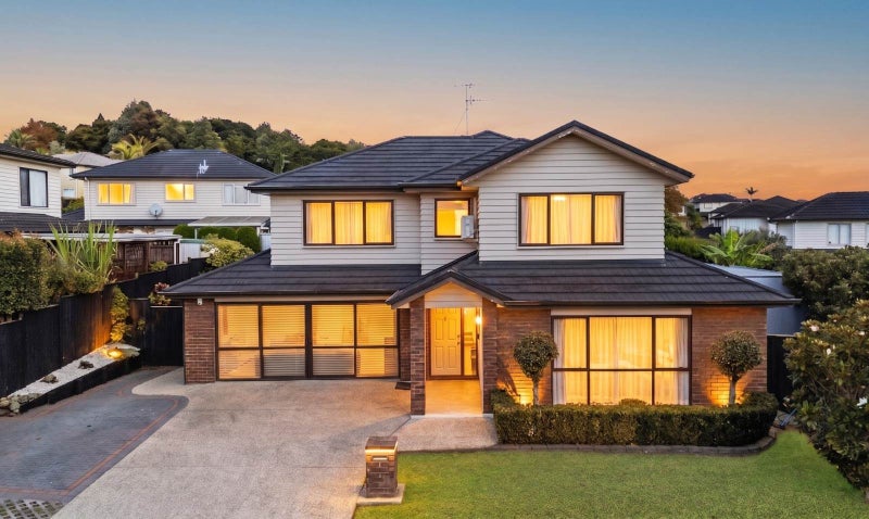 3 Beros Place, Flat Bush, Auckland - Carousel 1