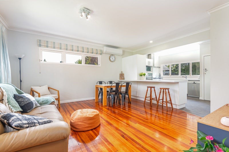 17 Manawatu Street, Hokowhitu, Palmerston North - Carousel 2