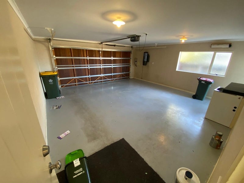 14 Seresin Crescent, Flat Bush, Auckland - Carousel 15