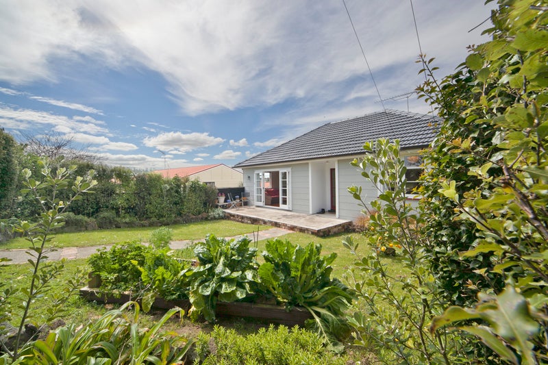 1/36 Glass Road, Mount Roskill, Auckland - Carousel 1