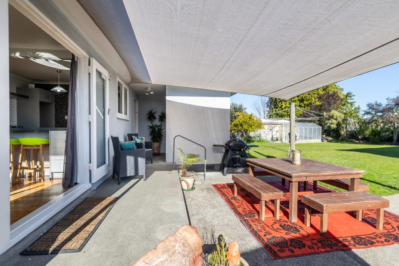 11 Hitchings Avenue, Onekawa, Napier - Carousel 2