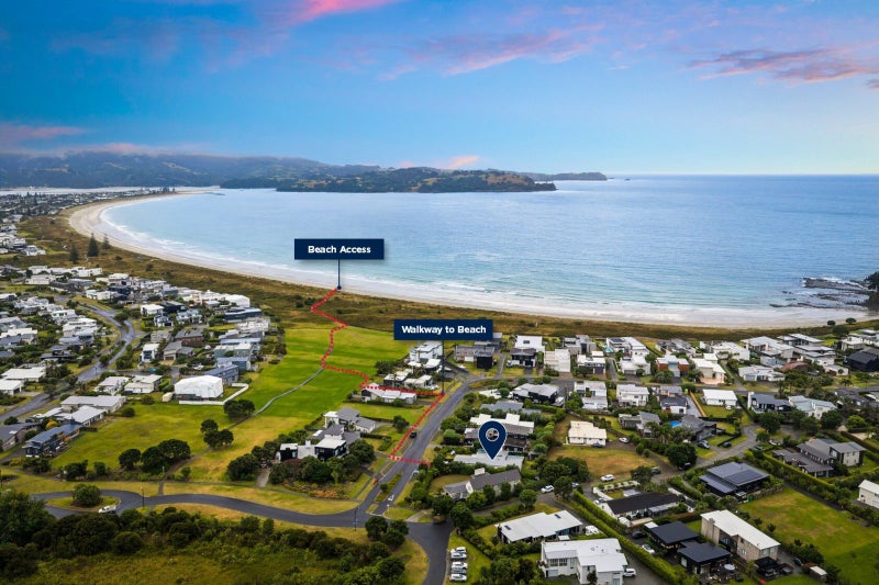 4 Taumata Road, Omaha, Rodney, Auckland - Carousel 2