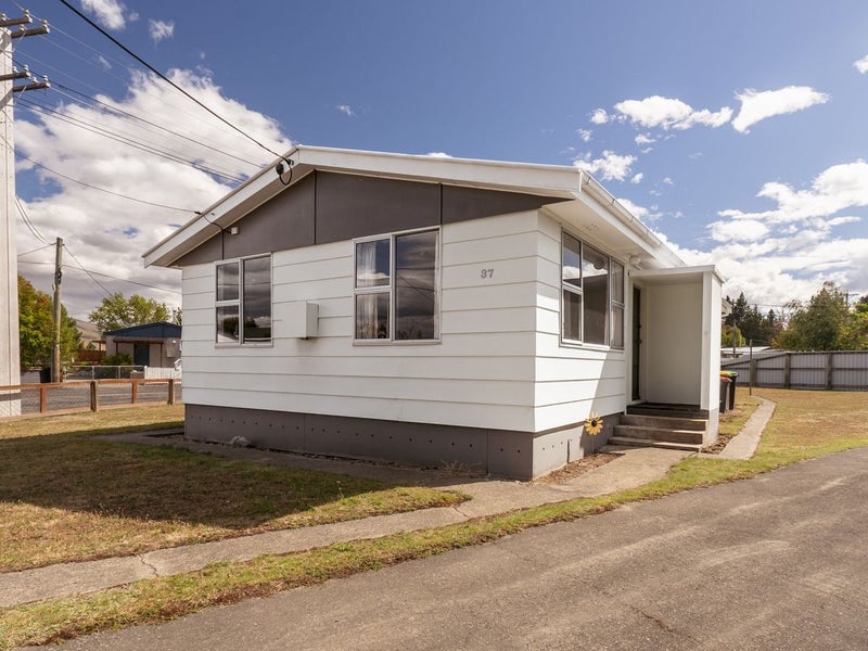 37 Omahau Crescent, Twizel, Twizel - Carousel 1