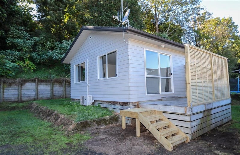 15 Cussen Street, Chartwell, Hamilton - Carousel 1