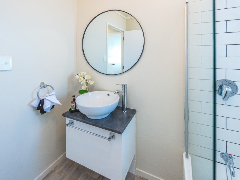 81 Campbell Street, Whanganui, Whanganui - Carousel 21