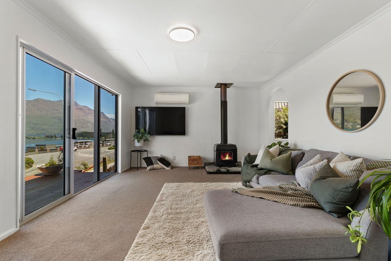 418 Frankton Road, Queenstown, Queenstown - Carousel 15