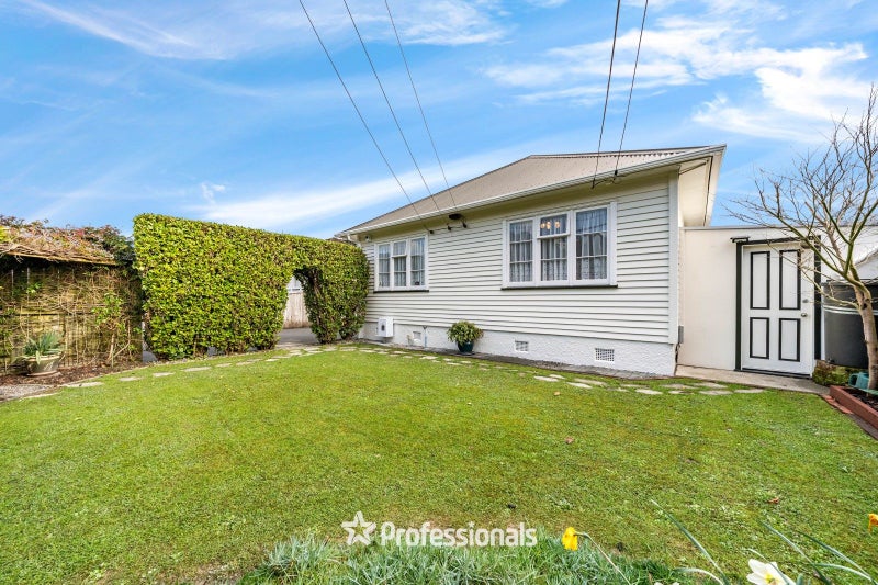 59 Naenae Road, Naenae, Lower Hutt - Carousel 1