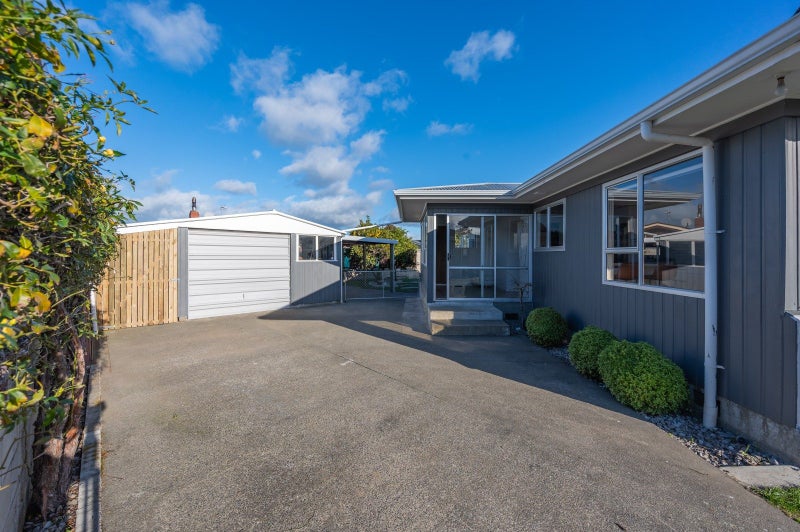 18 Konini Crescent, Pirimai, Napier - Carousel 31