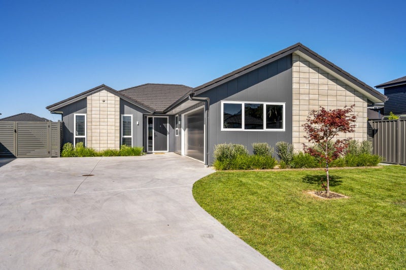 4 Ruapehu Road, Poraiti, Napier - Carousel 1