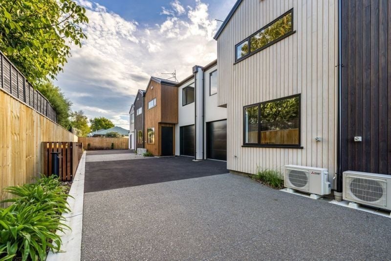 2/28 Deloraine Street, Somerfield, Christchurch - Carousel 14