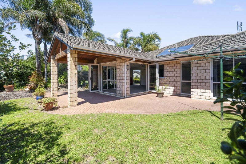 1 Monticello Key, Papamoa Beach, Papamoa - Carousel 1
